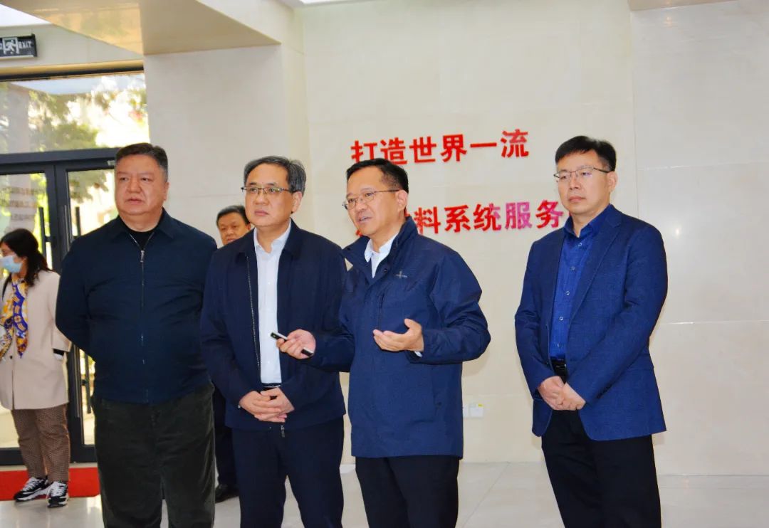 张宏俊到中国利来w66检查指导工作